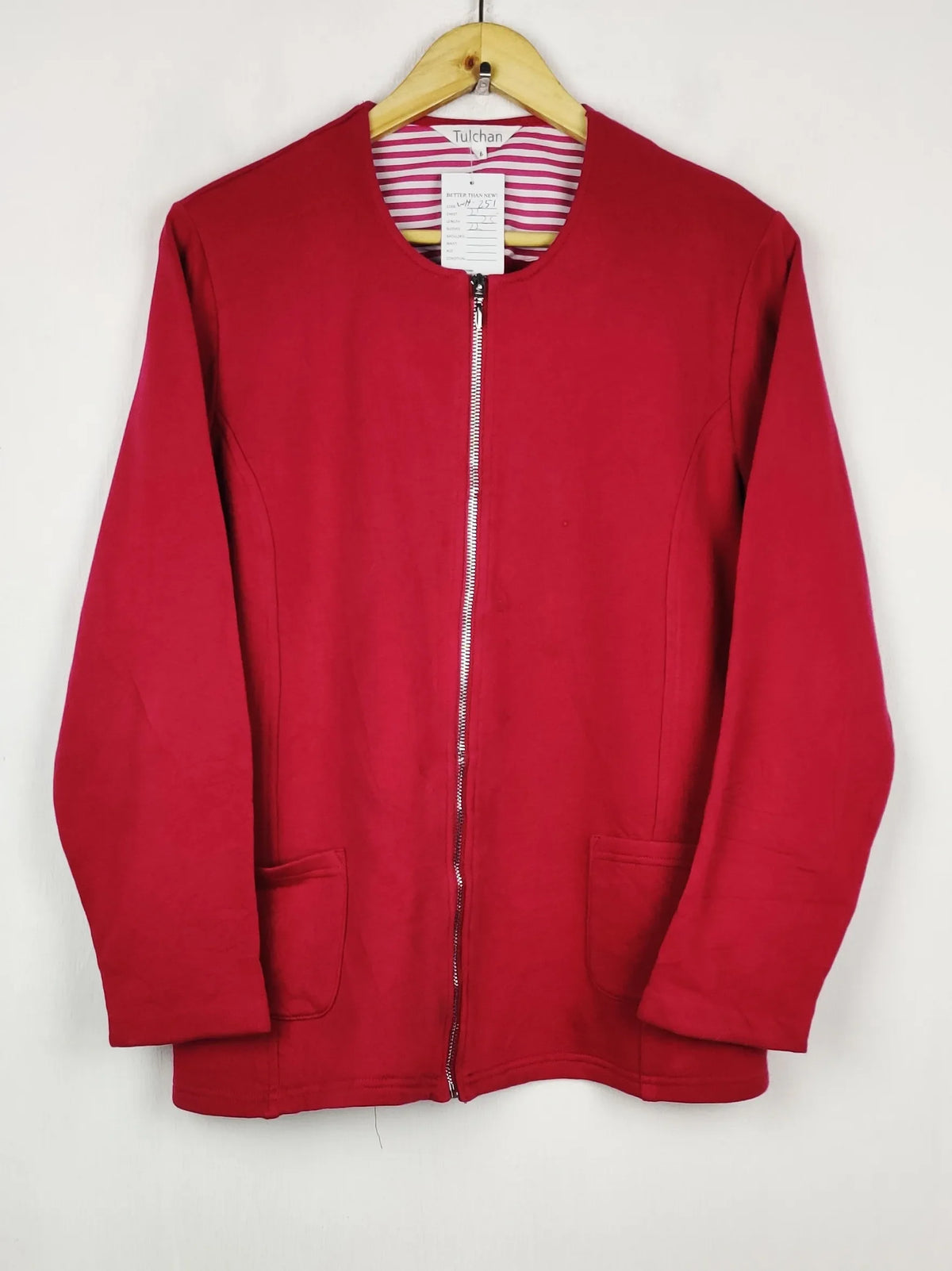 Buy online pre-used pre-loved 100% authentic & Original branded Tulchan (WH-251) available in Pakistan. Top international brands avilable.