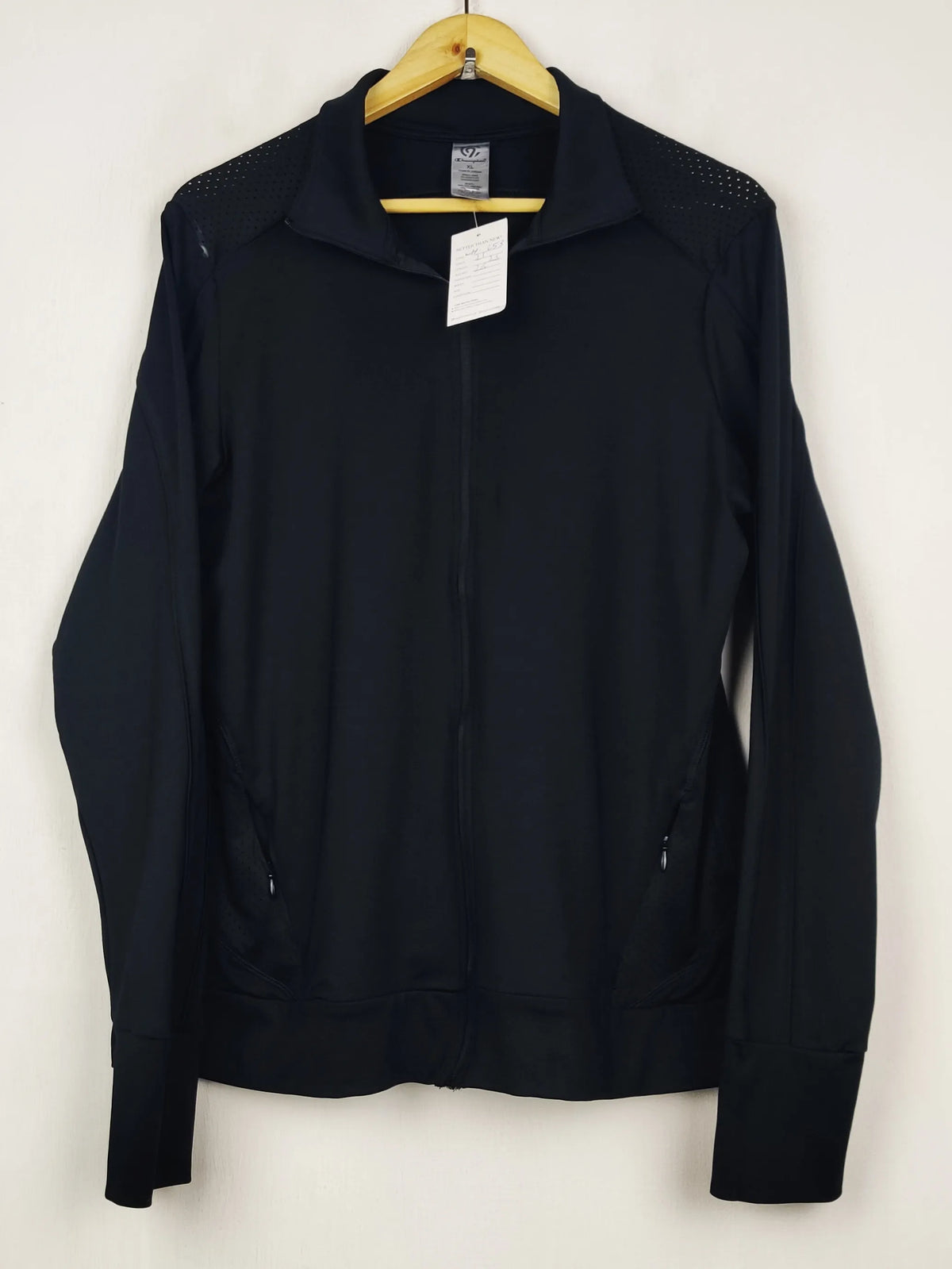 Buy online pre-used pre-loved 100% authentic & Original branded C.H.A.M.P.I.O.N (WH-253) available in Pakistan. Top international brands avilable.