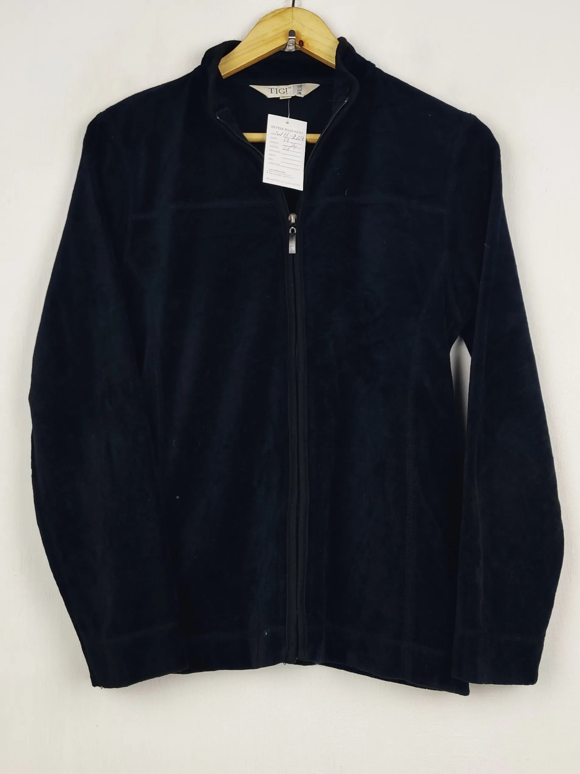 Buy online pre-used pre-loved 100% authentic & Original branded Tigi Wear (WH-269) available in Pakistan. Top international brands avilable.