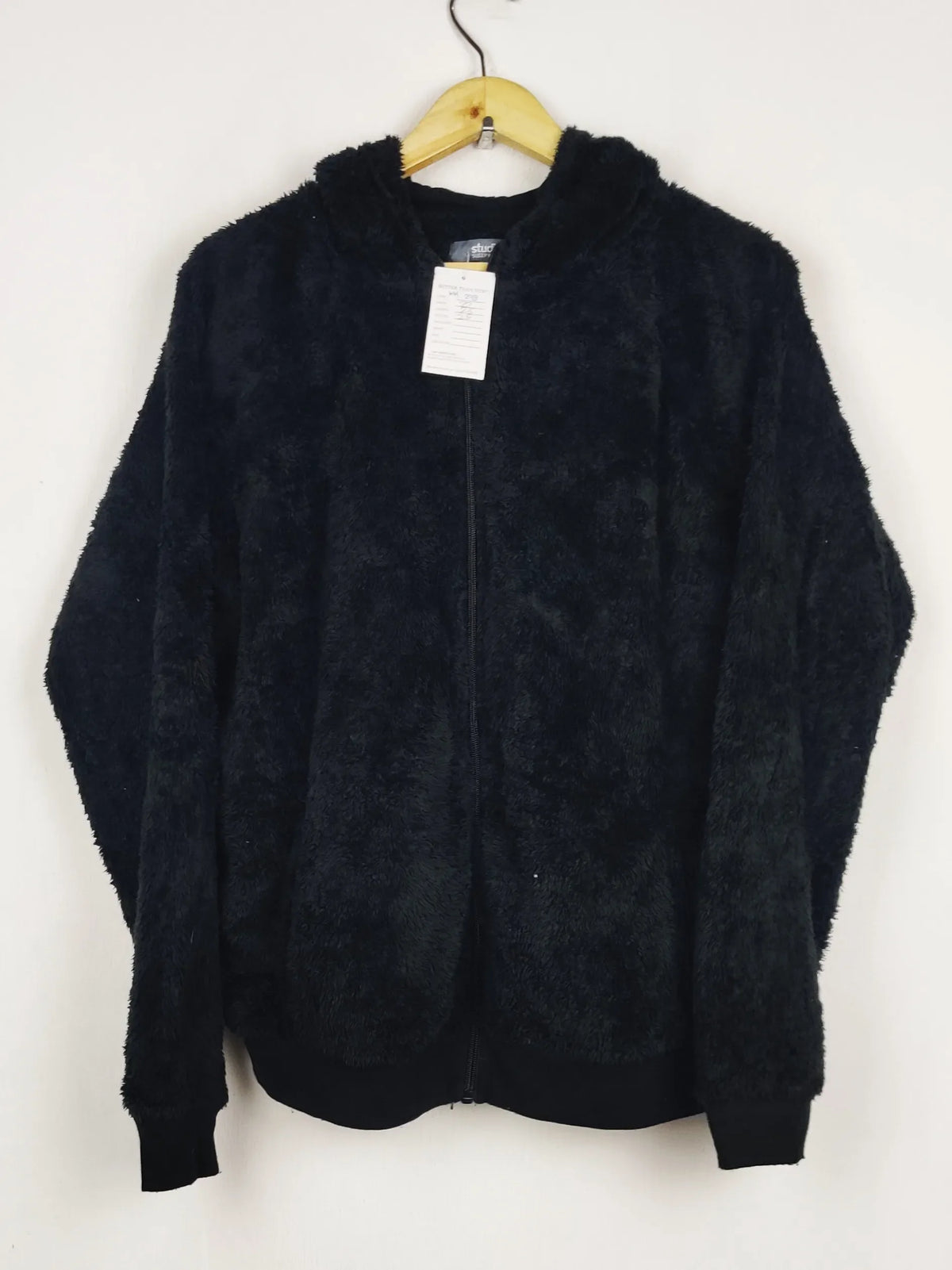 Buy online pre-used pre-loved 100% authentic & Original branded Studio Sleepwear (WH-293) available in Pakistan. Top international brands avilable.