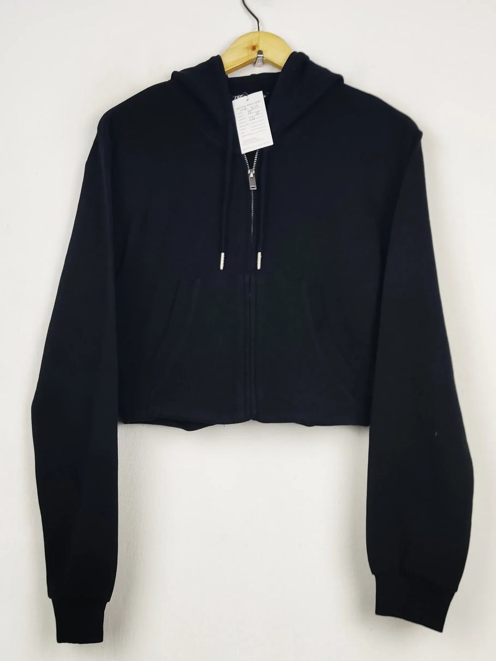 Buy online pre-used pre-loved 100% authentic & Original branded Zara (WH-310) available in Pakistan. Top international brands avilable.