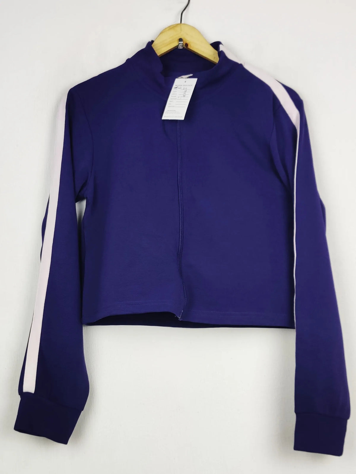 Buy online pre-used pre-loved 100% authentic & Original branded Primark (WH-316) available in Pakistan. Top international brands avilable.