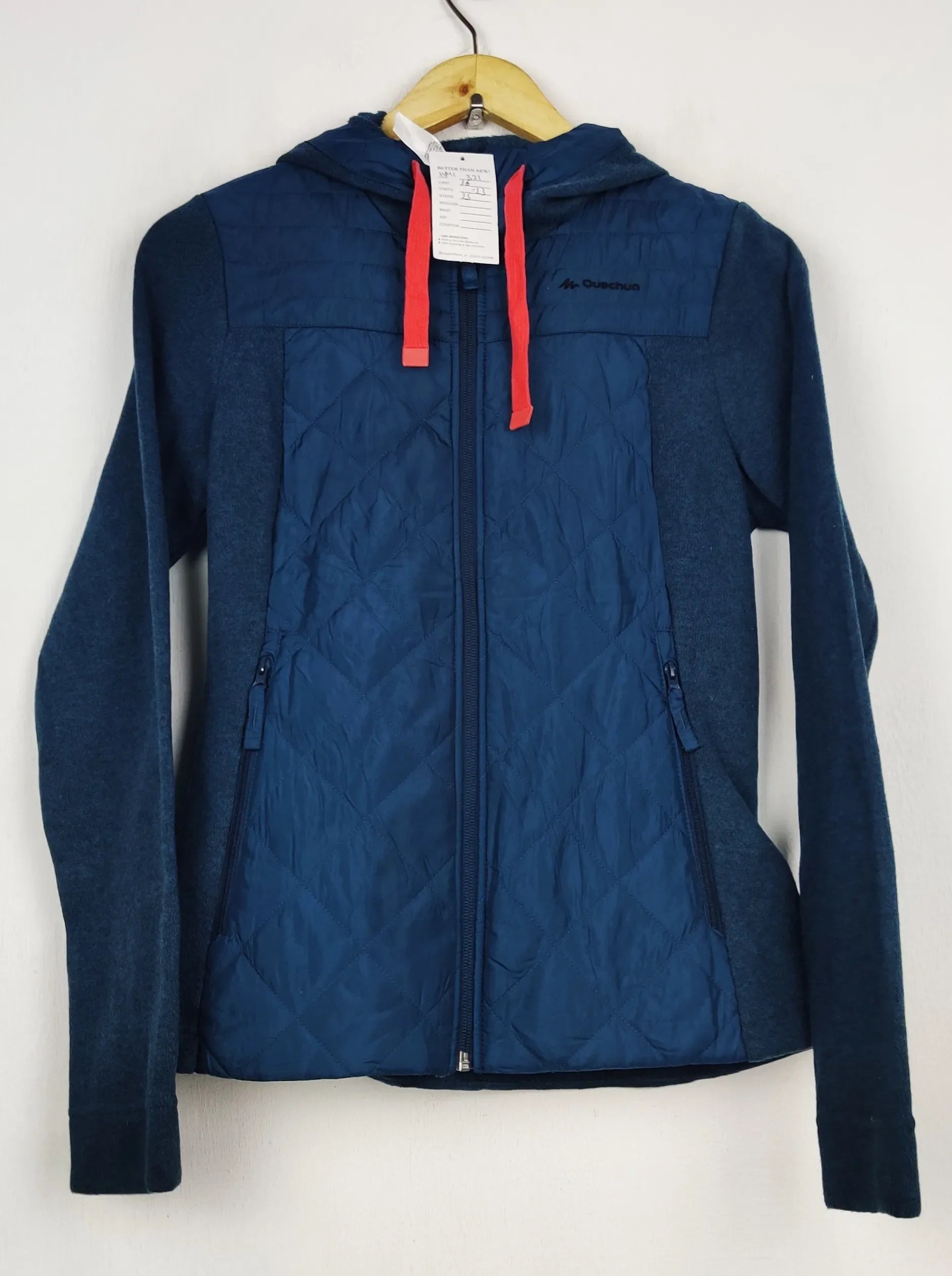 Buy online pre-used pre-loved 100% authentic & Original branded Decathlon (WH-321) available in Pakistan. Top international brands avilable.