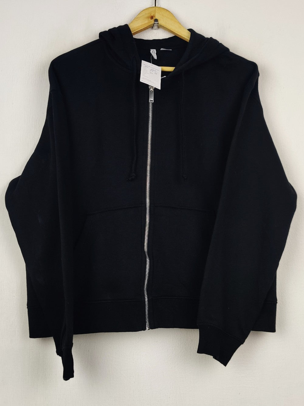 H&M (WH-362)