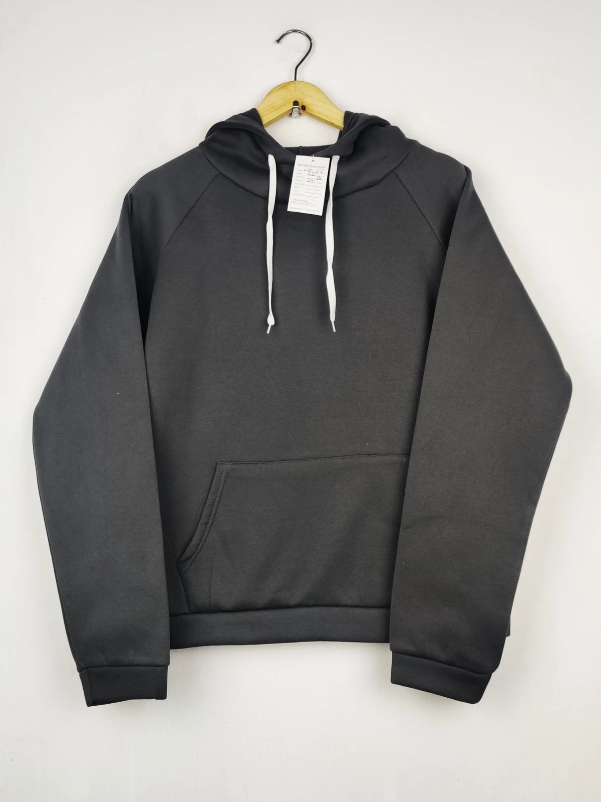 Buy online pre-used pre-loved 100% authentic & Original branded Unknown Brand (WH-82) available in Pakistan. Top international brands avilable.