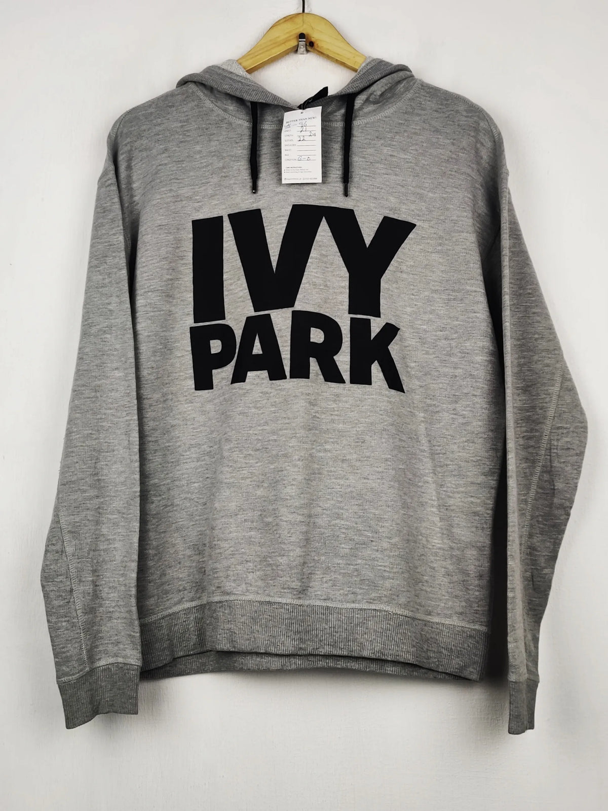 Buy online pre-used pre-loved 100% authentic & Original branded Ivy Park (WH-96) available in Pakistan. Top international brands avilable.