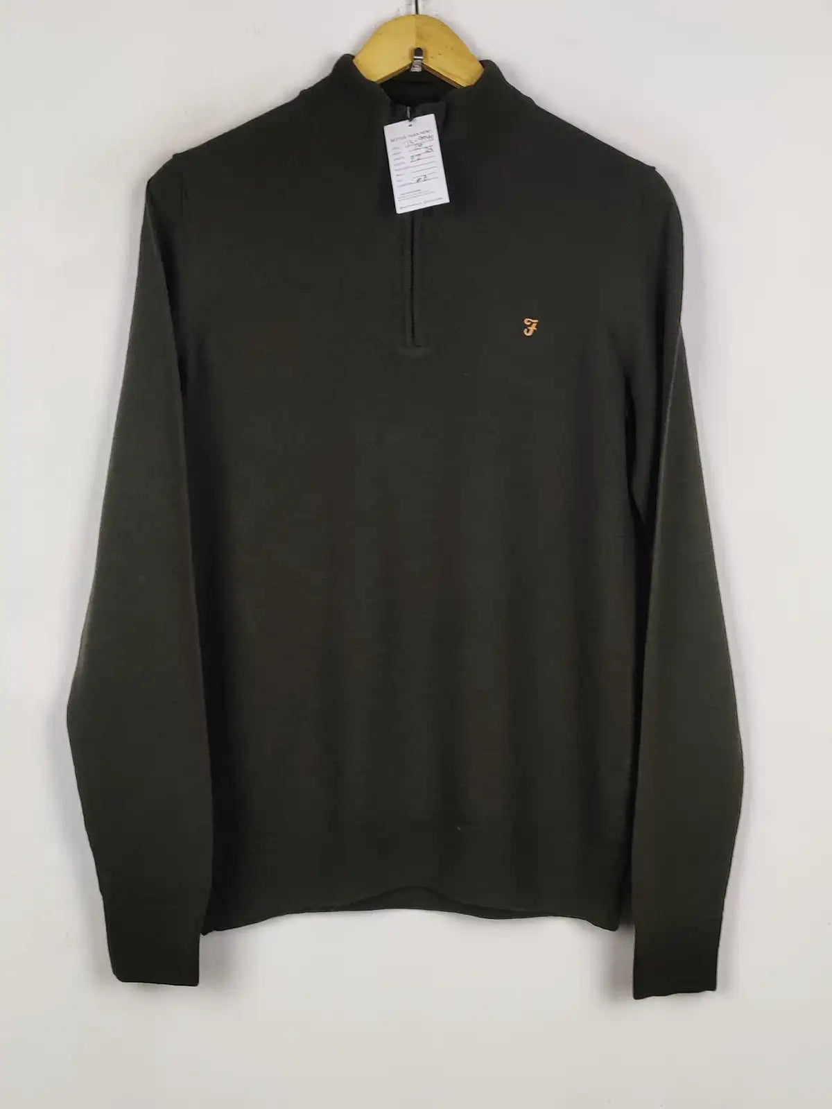 Buy online pre-used pre-loved 100% authentic & Original branded Farah (WJS-06) available in Pakistan. Top international brands avilable.
