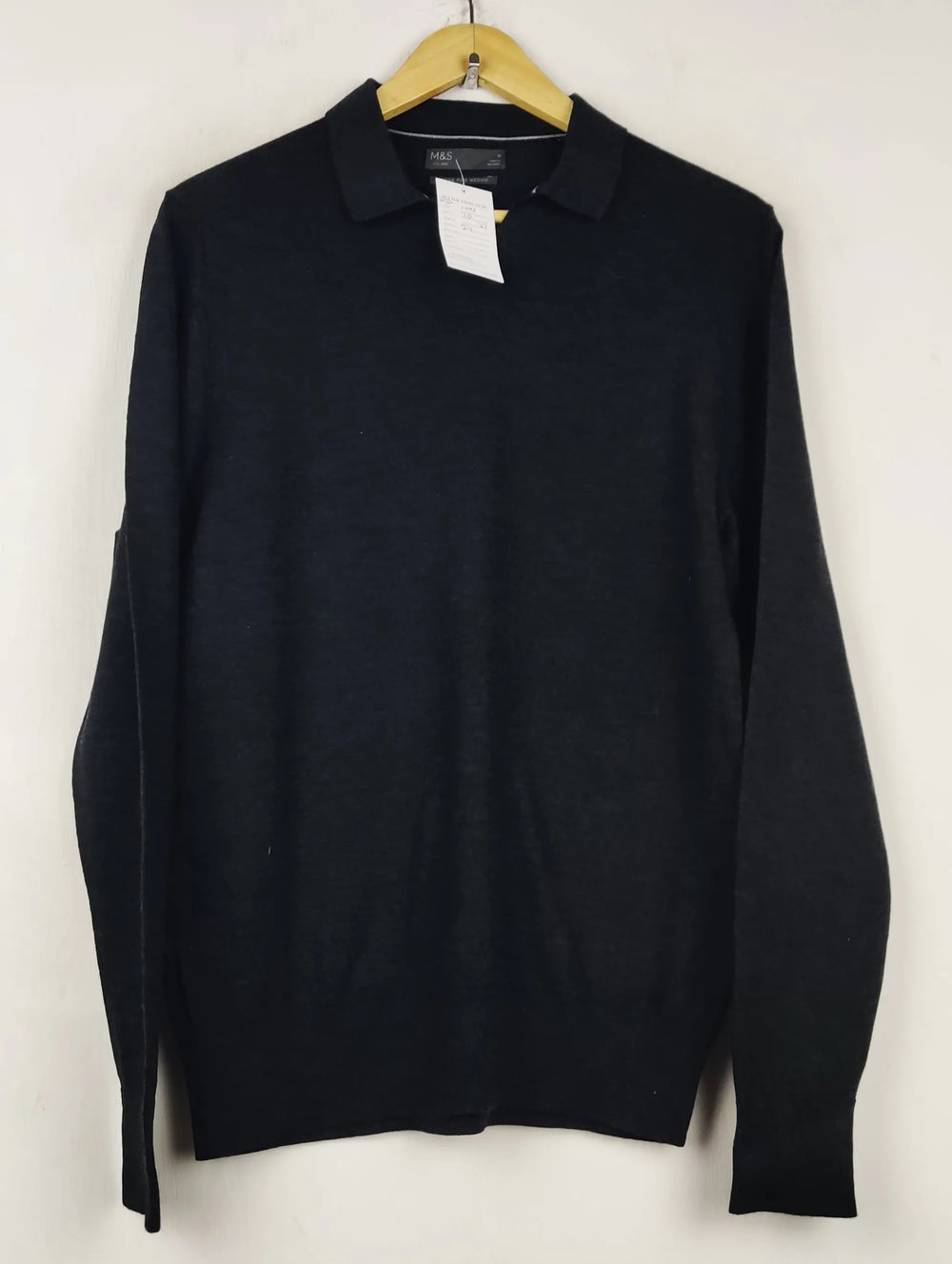 Buy online pre-used pre-loved 100% authentic & Original branded Marks & Spencer (WJS-1003) available in Pakistan. Top international brands avilable.