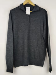 Buy online pre-used pre-loved 100% authentic & Original branded Gap (WJS-1005) available in Pakistan. Top international brands avilable.