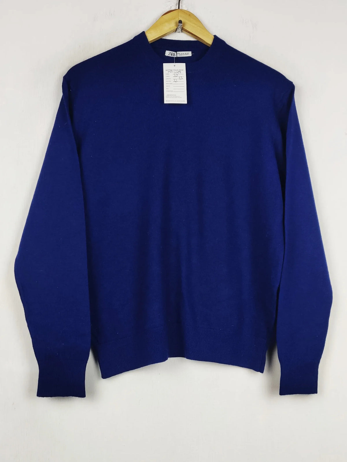 Buy online pre-used pre-loved 100% authentic & Original branded Zara (WJS-1029) available in Pakistan. Top international brands avilable.