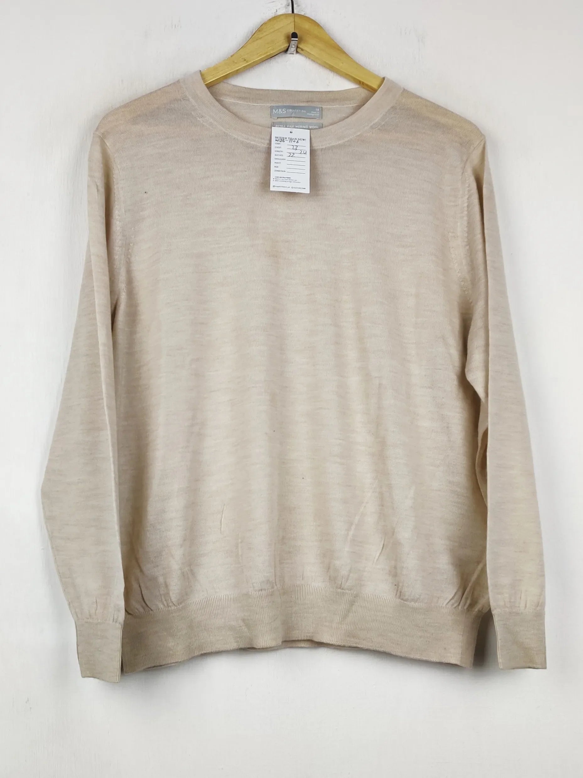 Buy online pre-used pre-loved 100% authentic & Original branded Marks & Spencer (WJS-1106) available in Pakistan. Top international brands avilable.
