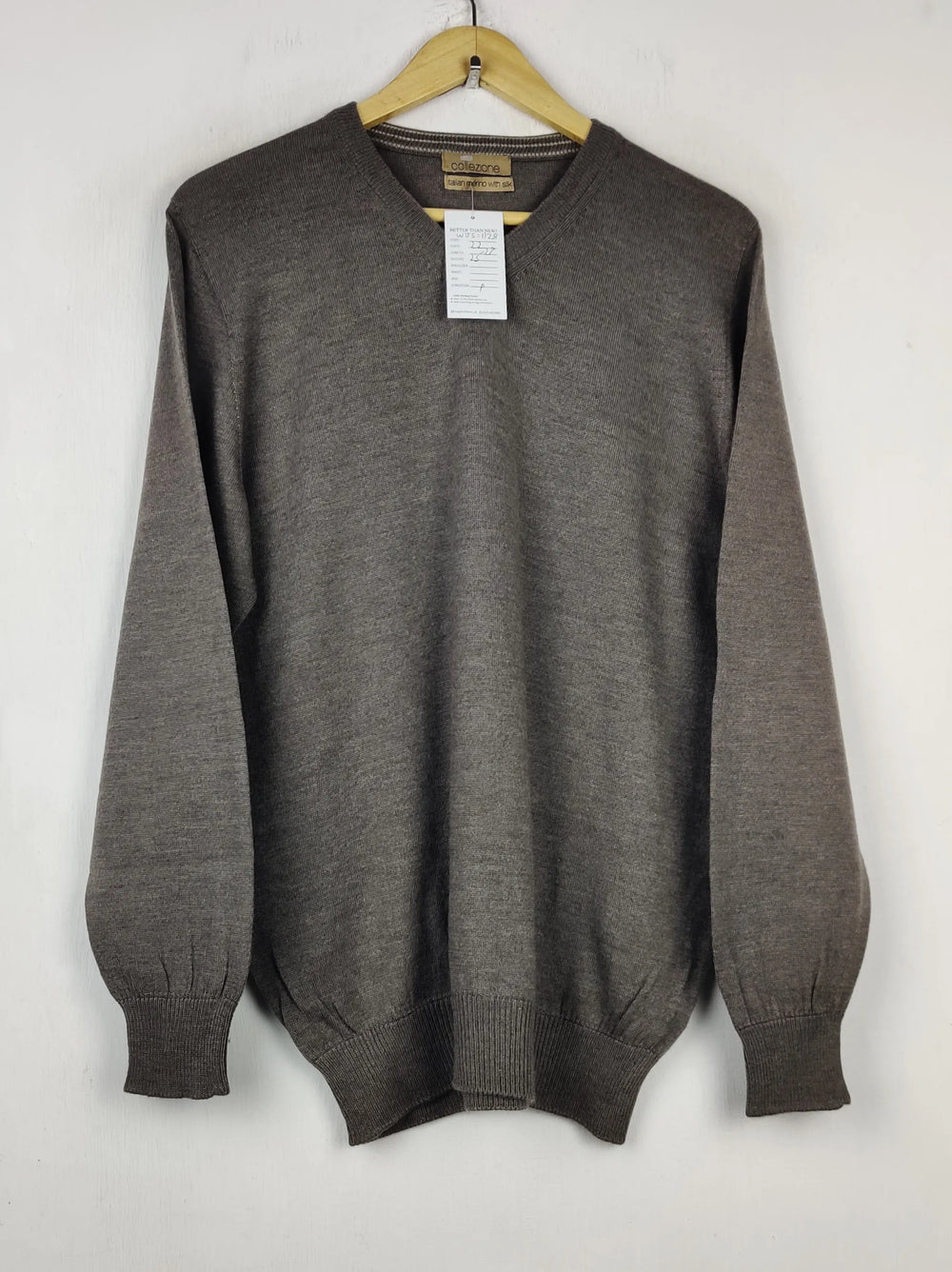 Buy online pre-used pre-loved 100% authentic & Original branded Marks & Spencer (WJS-1128) available in Pakistan. Top international brands avilable.