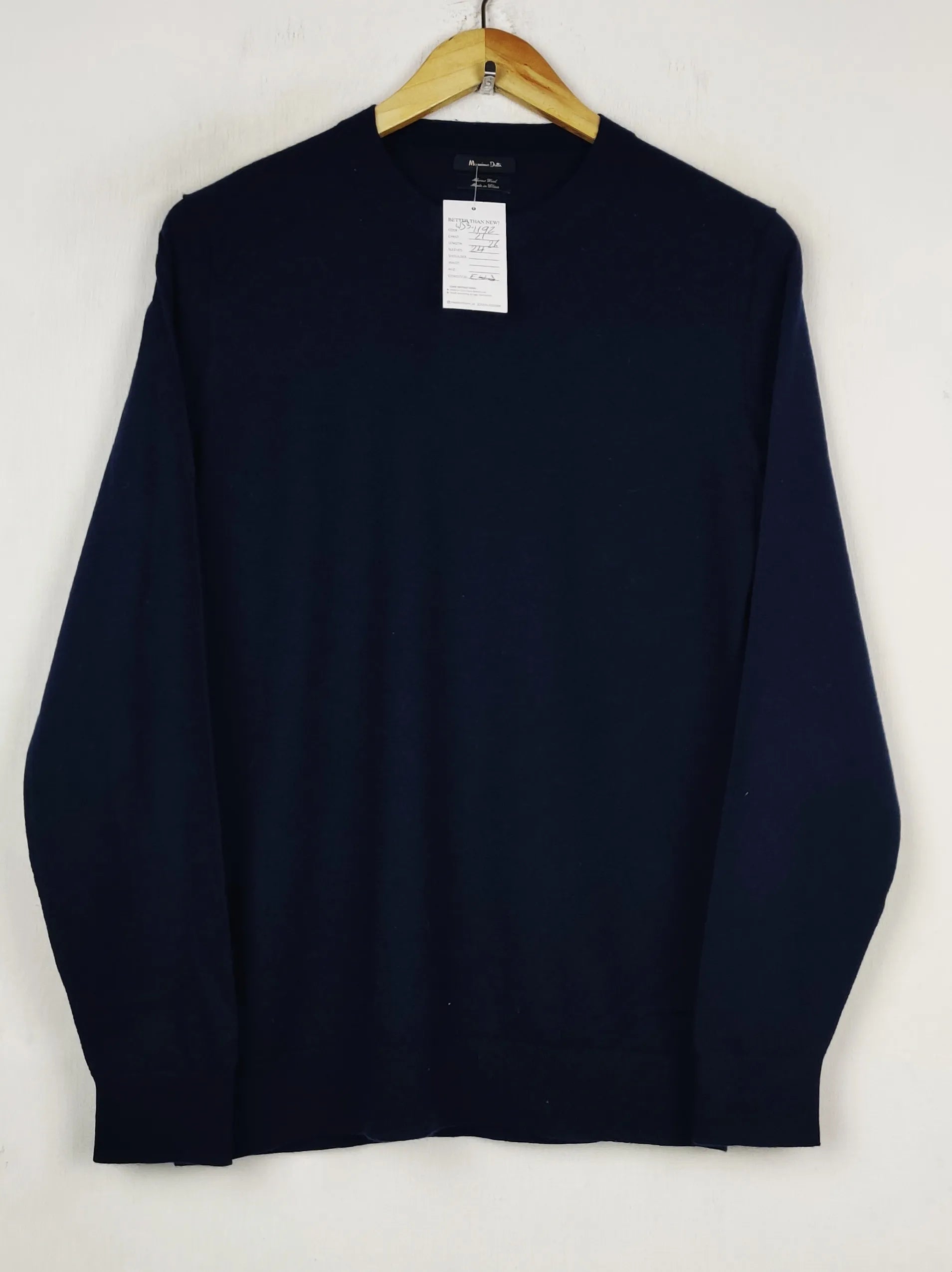 Buy online pre-used pre-loved 100% authentic & Original branded Massimo Dutti (WJS-1192) available in Pakistan. Top international brands avilable.