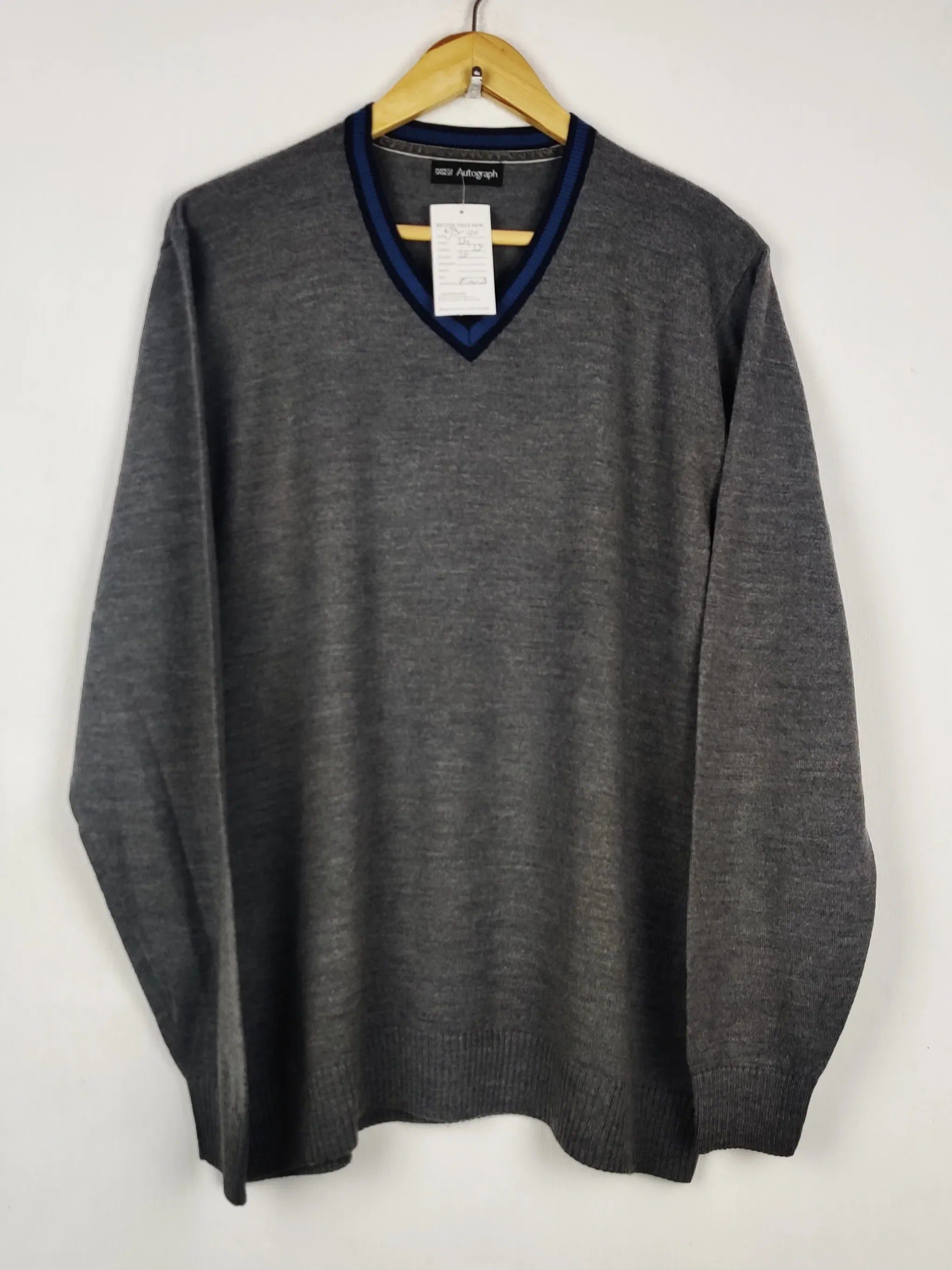 Buy online pre-used pre-loved 100% authentic & Original branded Marks & Spencer (WJS-1211) available in Pakistan. Top international brands avilable.