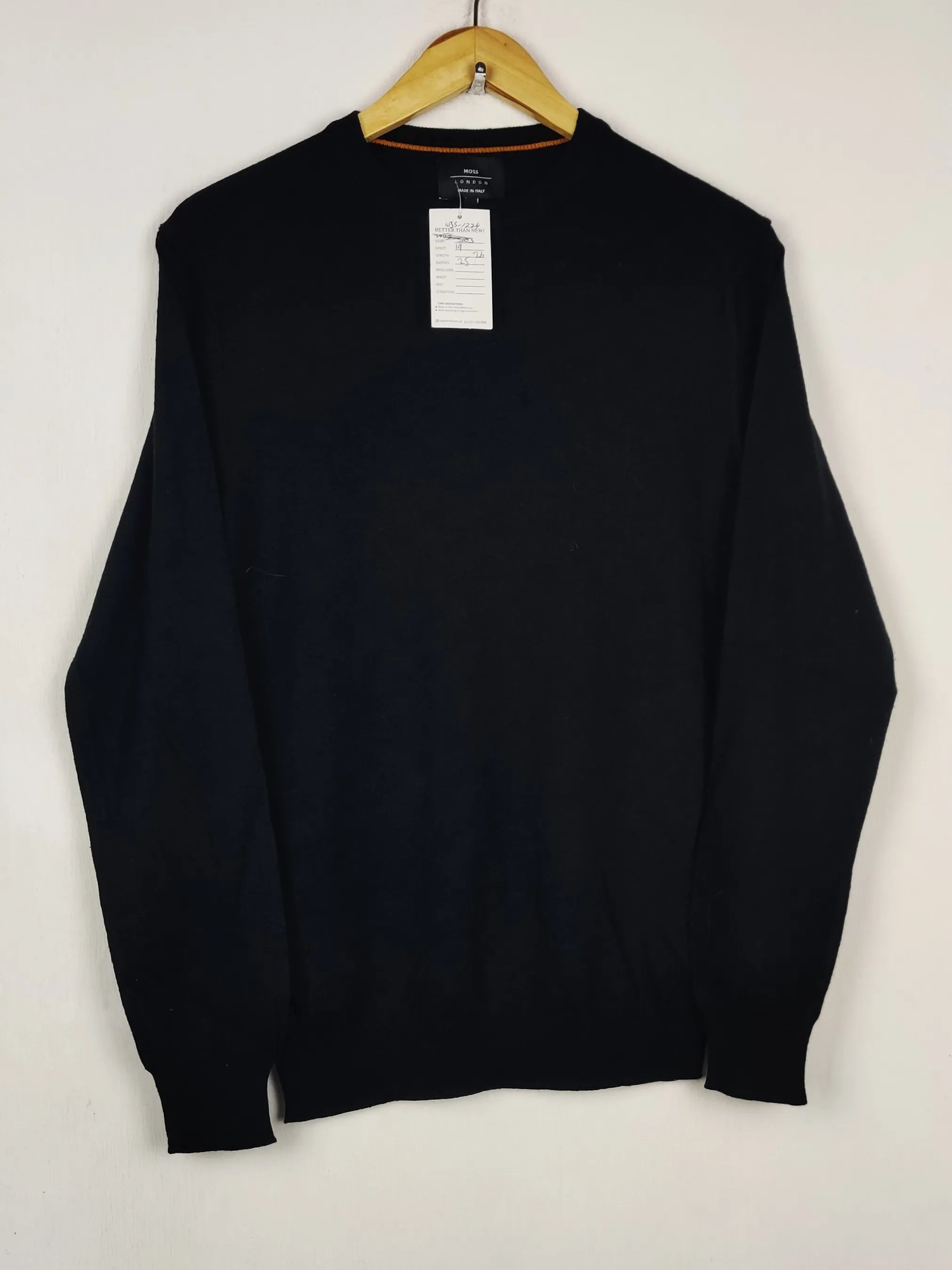 Buy online pre-used pre-loved 100% authentic & Original branded Moss London (WJS-1224) available in Pakistan. Top international brands avilable.
