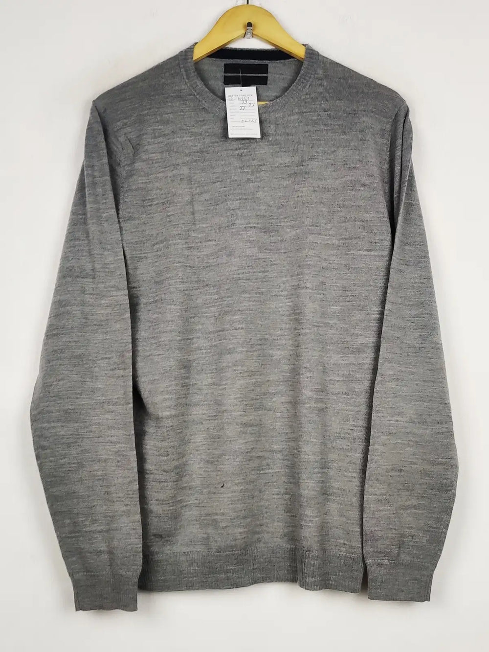 Buy online pre-used pre-loved 100% authentic & Original branded Maison Cinqcent (WJS-208) available in Pakistan. Top international brands avilable.
