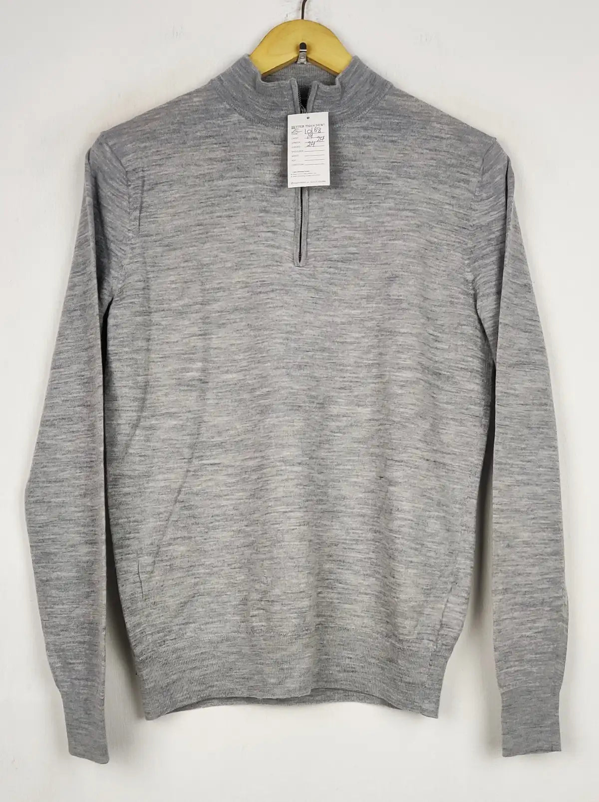 Buy online pre-used pre-loved 100% authentic & Original branded Maison Cinqcent (WJS-212) available in Pakistan. Top international brands avilable.