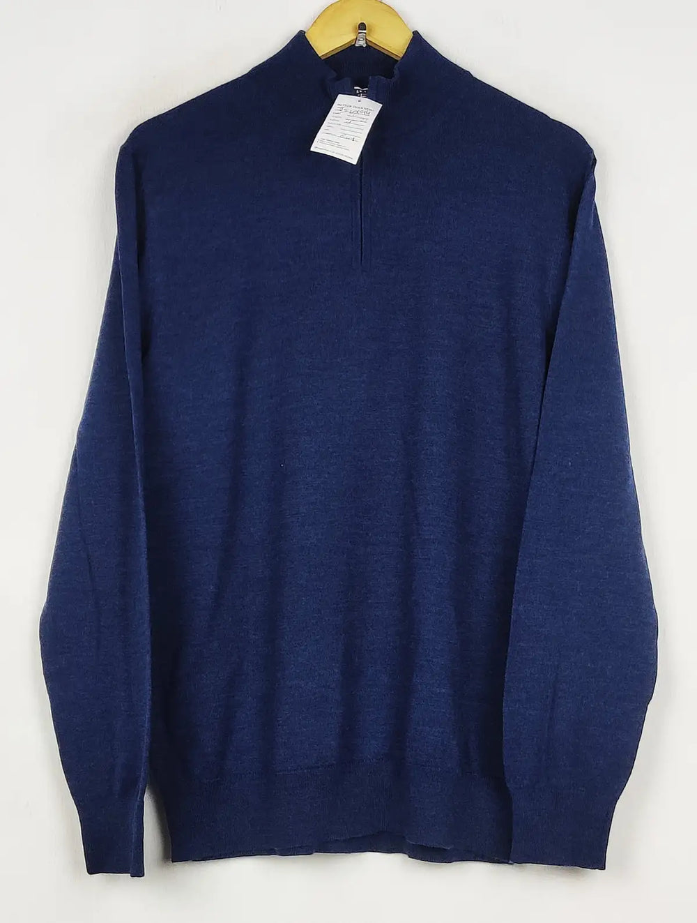 Buy online pre-used pre-loved 100% authentic & Original branded Charless (WJS-238) available in Pakistan. Top international brands avilable.