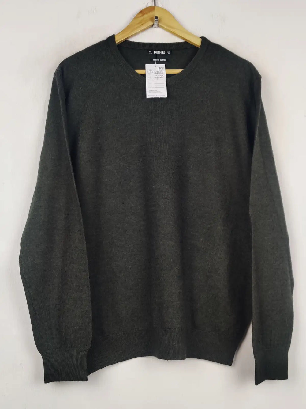 Buy online pre-used pre-loved 100% authentic & Original branded Dunnes Stores (WJS-247) available in Pakistan. Top international brands avilable.