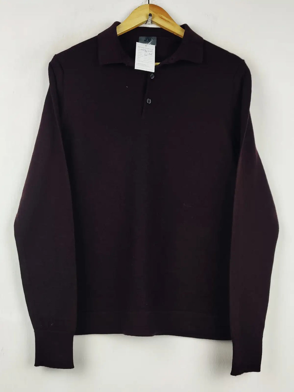 Buy online pre-used pre-loved 100% authentic & Original branded H&M (WJS-308) available in Pakistan. Top international brands avilable.