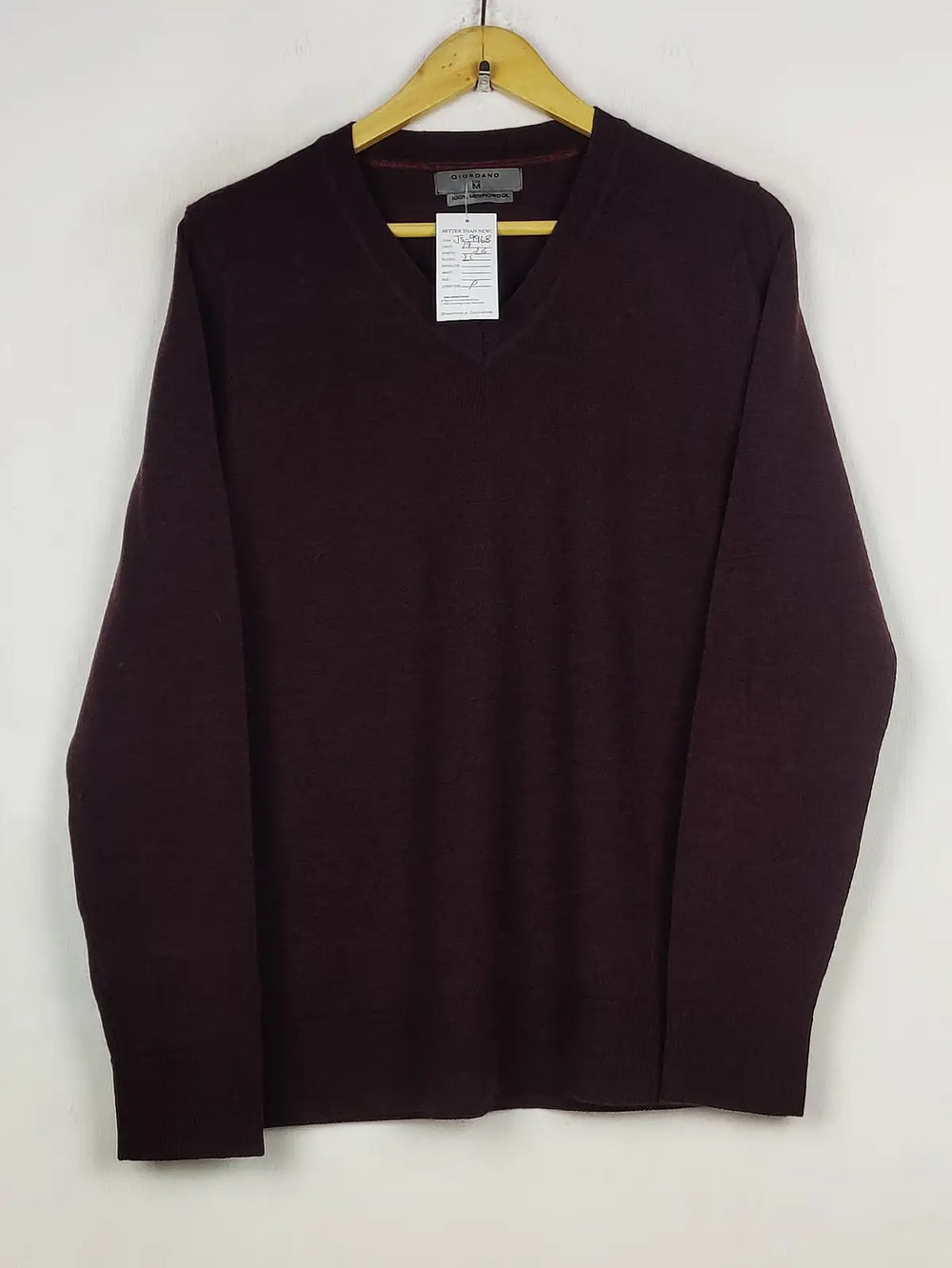 Buy online pre-used pre-loved 100% authentic & Original branded Giordano (WJS-30) available in Pakistan. Top international brands avilable.