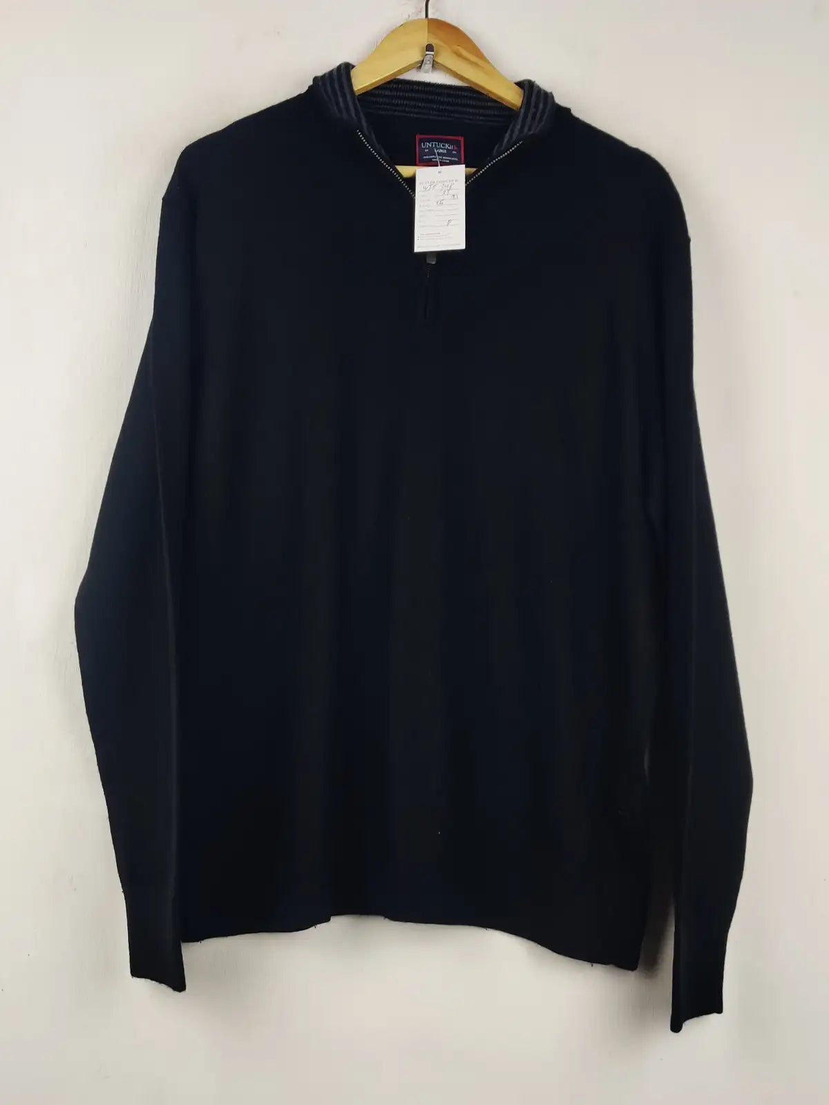 Buy online pre-used pre-loved 100% authentic & Original branded Untuckit (WJS-348) available in Pakistan. Top international brands avilable.