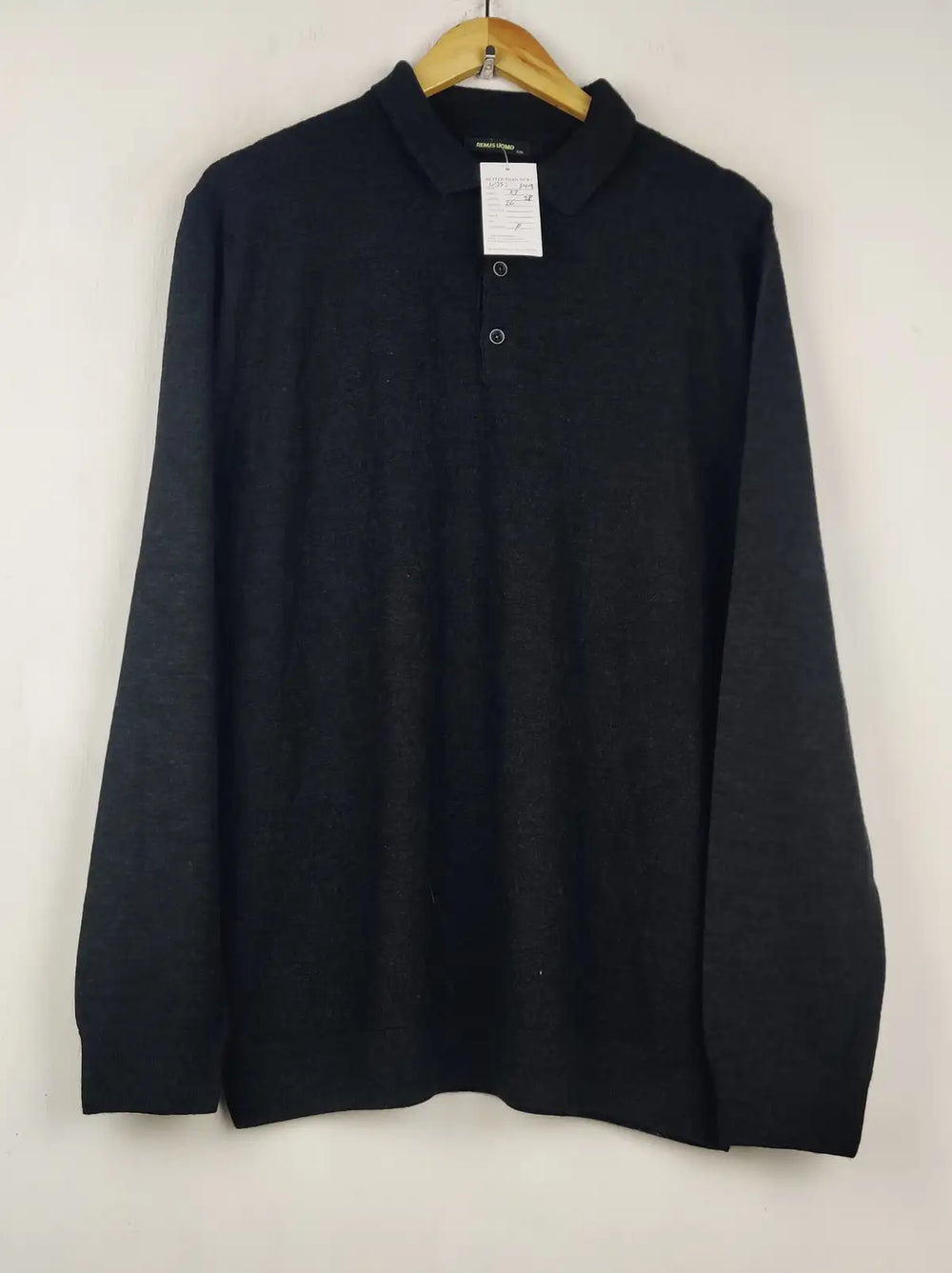 Buy online pre-used pre-loved 100% authentic & Original branded Remus Uomo (WJS-349) available in Pakistan. Top international brands avilable.