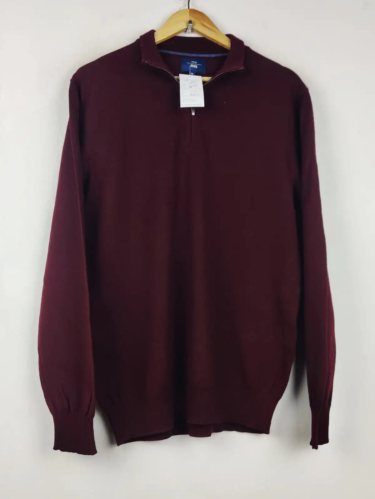 Buy online pre-used pre-loved 100% authentic & Original branded Moss 1851 (WJS-352) available in Pakistan. Top international brands avilable.