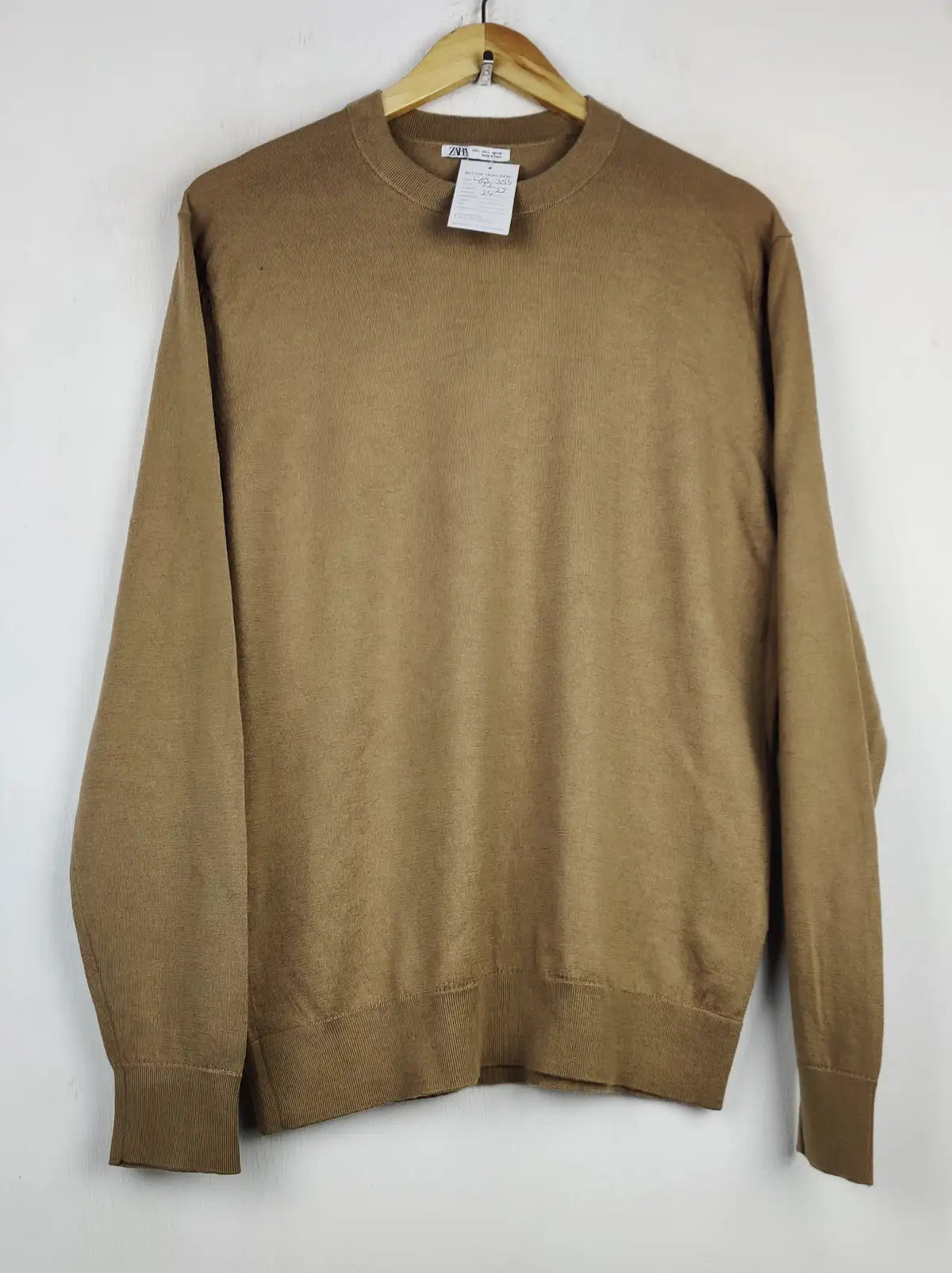 Buy online pre-used pre-loved 100% authentic & Original branded Zara (WJS-354) available in Pakistan. Top international brands avilable.