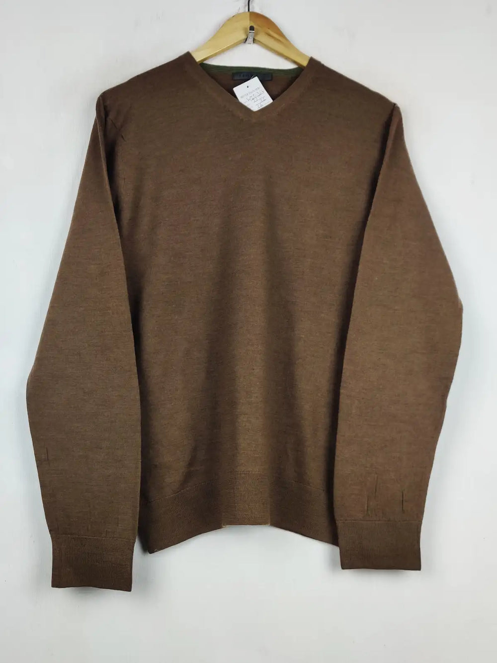 Buy online pre-used pre-loved 100% authentic & Original branded Ihea (WJS-364) available in Pakistan. Top international brands avilable.