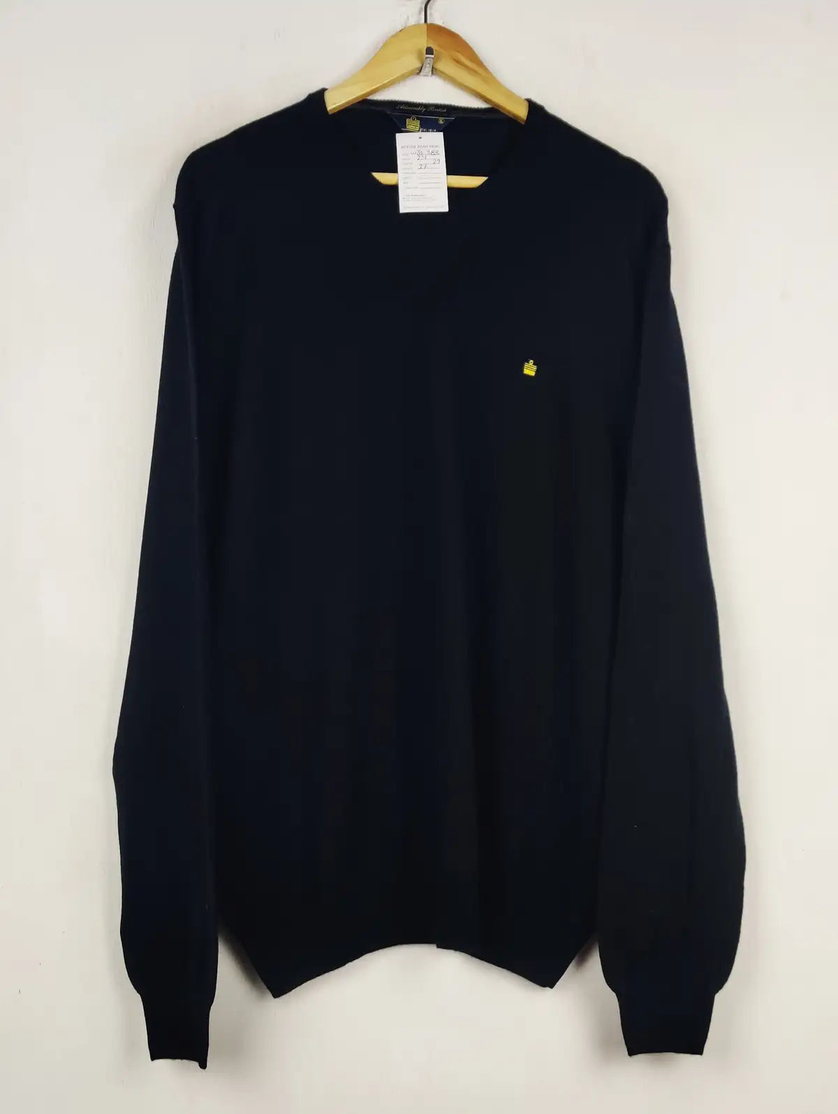 Buy online pre-used pre-loved 100% authentic & Original branded Admirably British (WJS-383) available in Pakistan. Top international brands avilable.