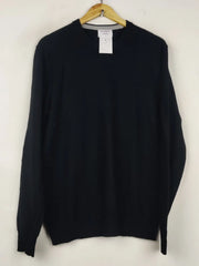 Buy online pre-used pre-loved 100% authentic & Original branded Cashmere (WJS-435) available in Pakistan. Top international brands avilable.