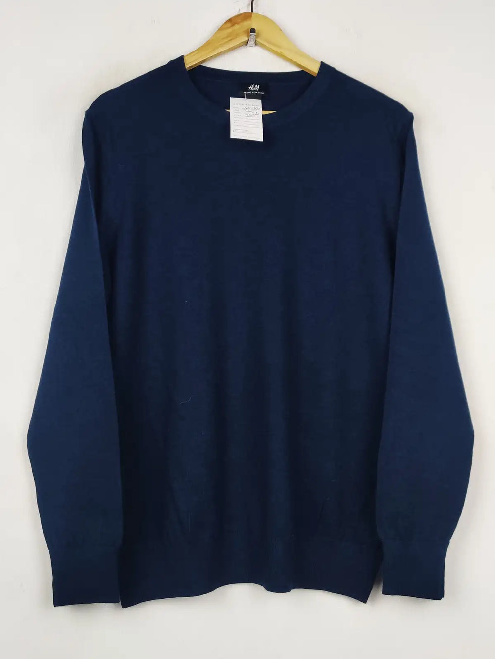 Buy online pre-used pre-loved 100% authentic & Original branded H&M (WJS-450) available in Pakistan. Top international brands avilable.