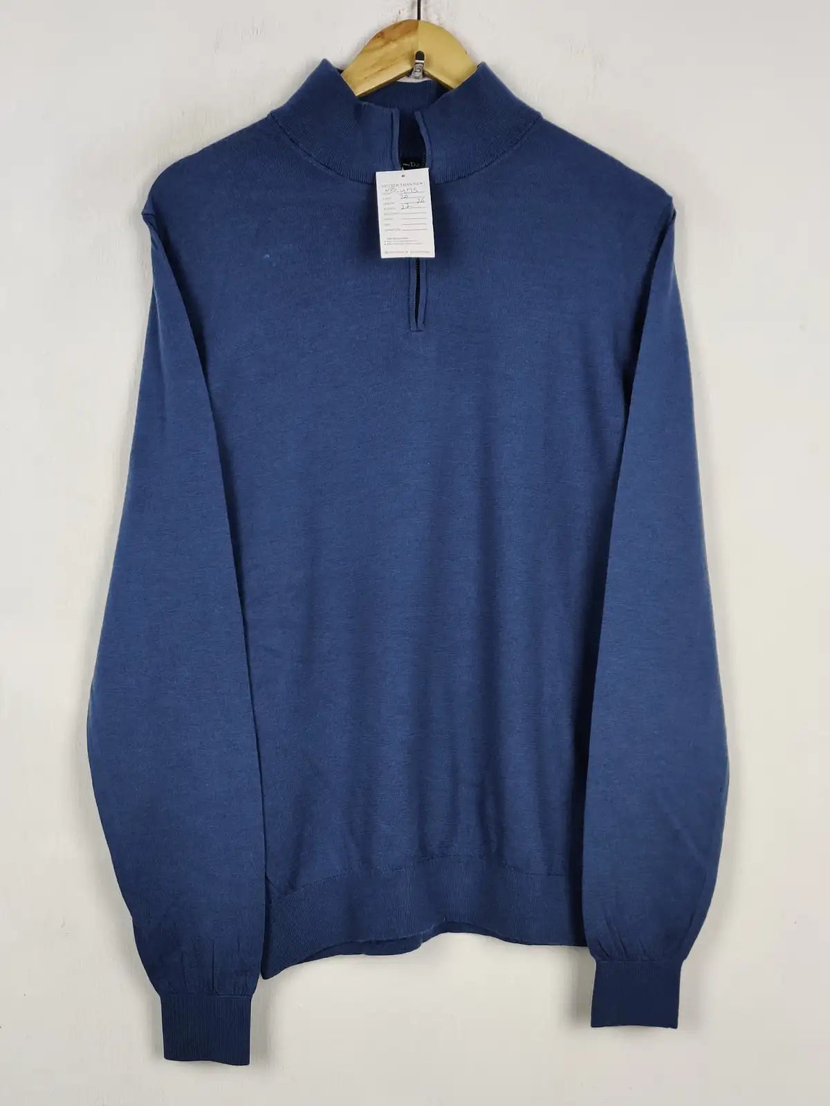 Buy online pre-used pre-loved 100% authentic & Original branded Massimo Dutti (WJS-475) available in Pakistan. Top international brands avilable.