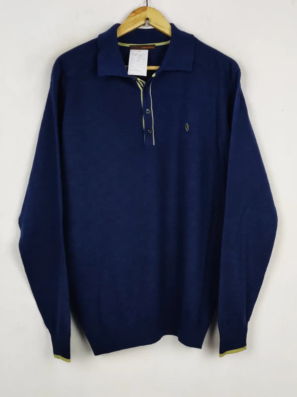 Buy online pre-used pre-loved 100% authentic & Original branded Carte Blanche (WJS-496) available in Pakistan. Top international brands avilable.