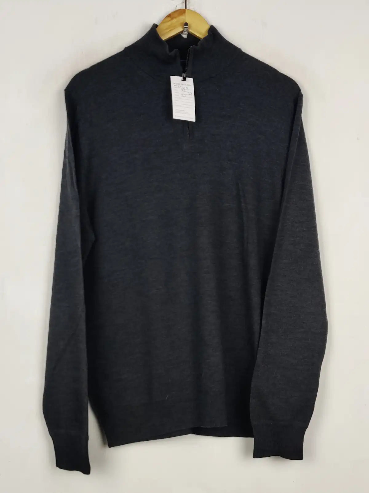 Buy online pre-used pre-loved 100% authentic & Original branded Marks & Spencer (WJS-510) available in Pakistan. Top international brands avilable.