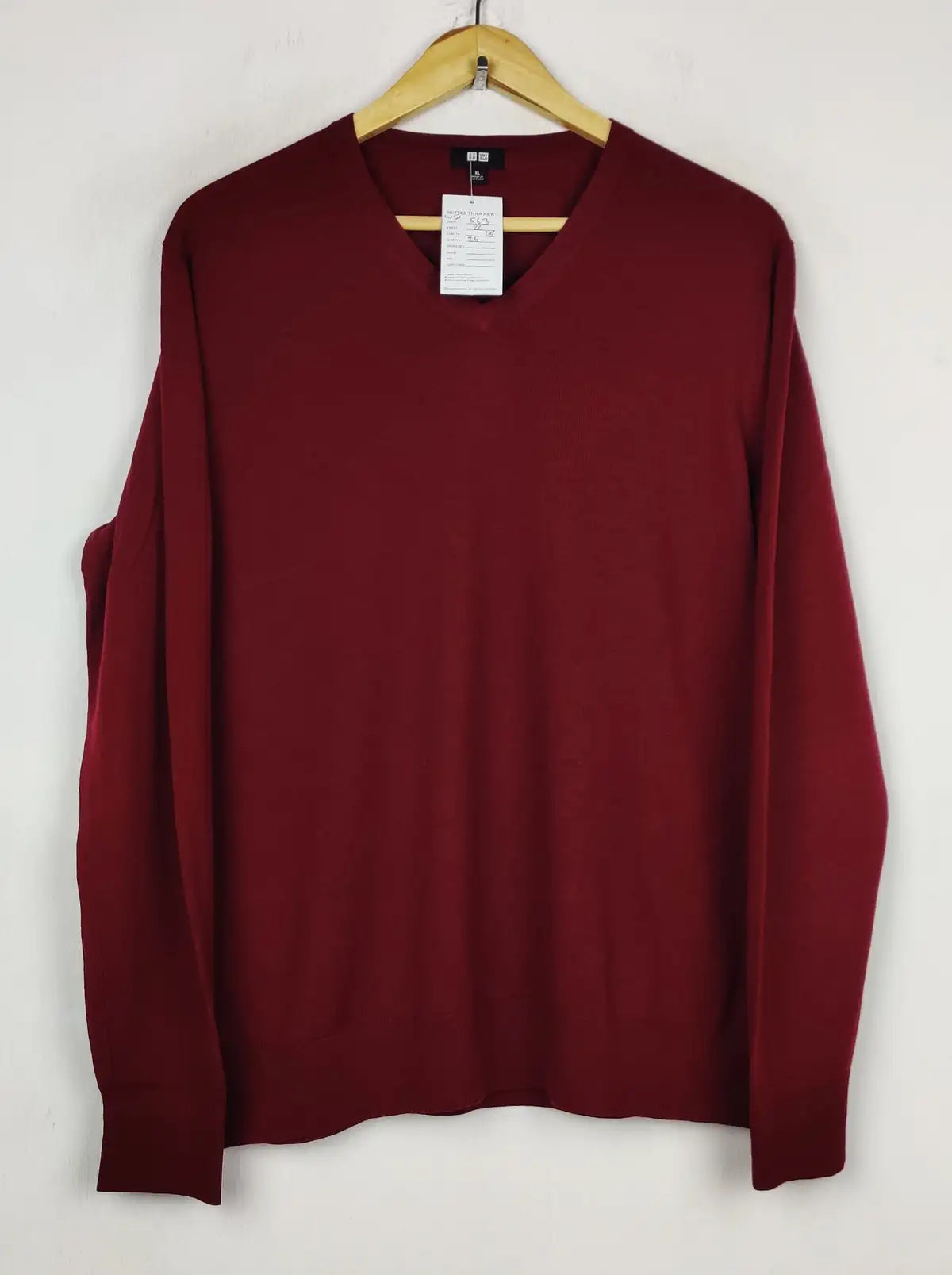 Buy online pre-used pre-loved 100% authentic & Original branded Uniqlo (WJS-563) available in Pakistan. Top international brands avilable.