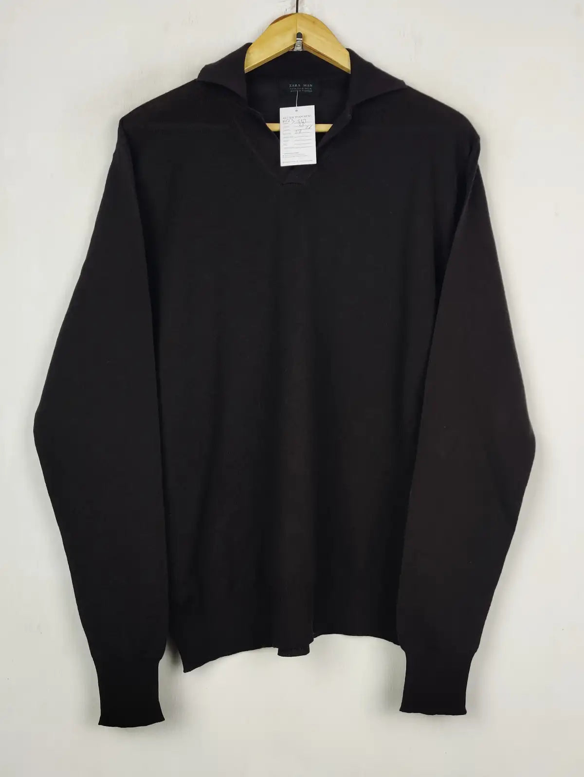 Buy online pre-used pre-loved 100% authentic & Original branded Zara (WJS-567) available in Pakistan. Top international brands avilable.