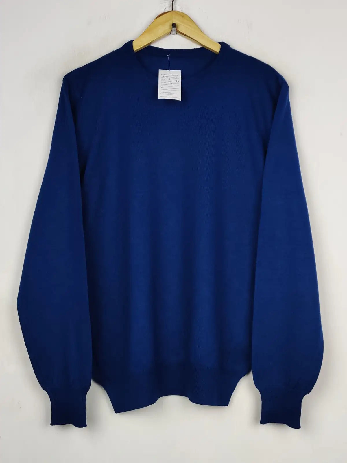 Buy online pre-used pre-loved 100% authentic & Original branded Unknown Brand (WJS-591) available in Pakistan. Top international brands avilable.