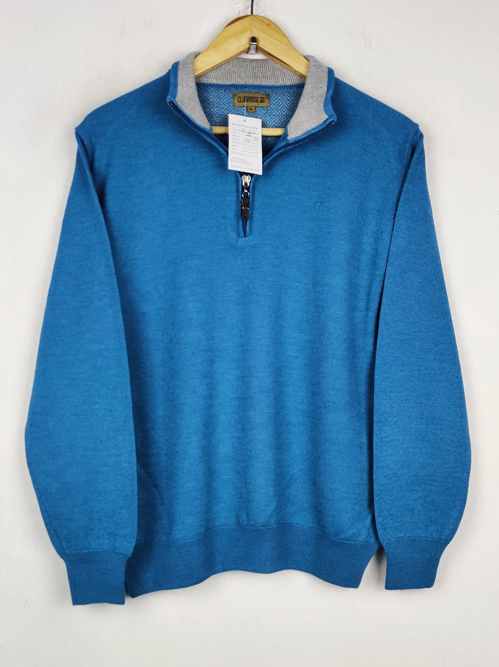 Buy online pre-used pre-loved 100% authentic & Original branded Clubhouse (WJS-612) available in Pakistan. Top international brands avilable.