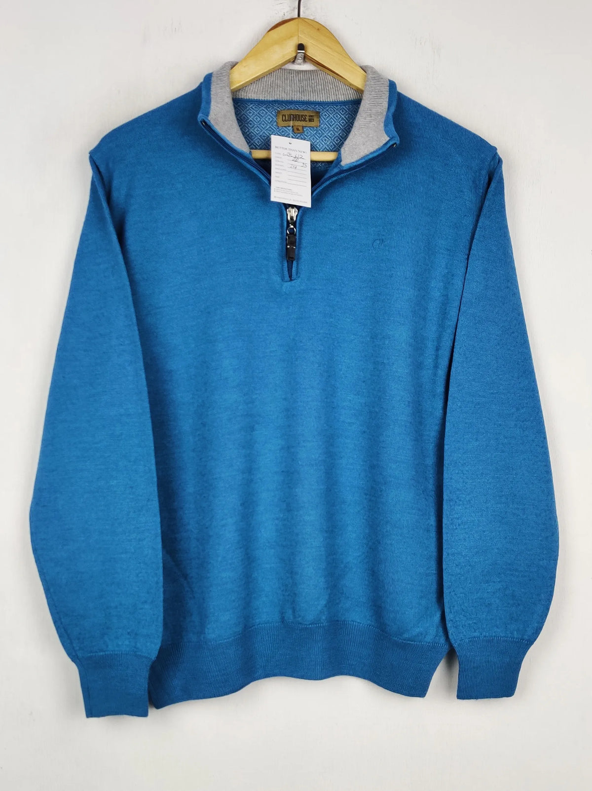 Buy online pre-used pre-loved 100% authentic & Original branded Clubhouse (WJS-612) available in Pakistan. Top international brands avilable.