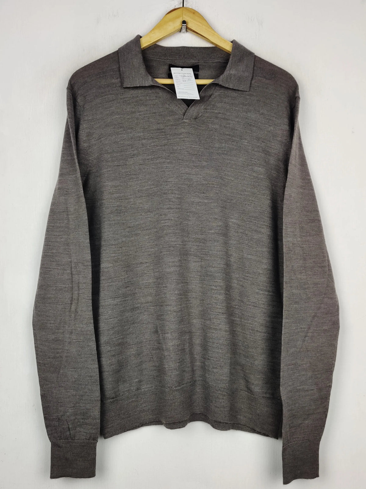 Buy online pre-used pre-loved 100% authentic & Original branded Maison Cinqcent (WJS-651) available in Pakistan. Top international brands avilable.