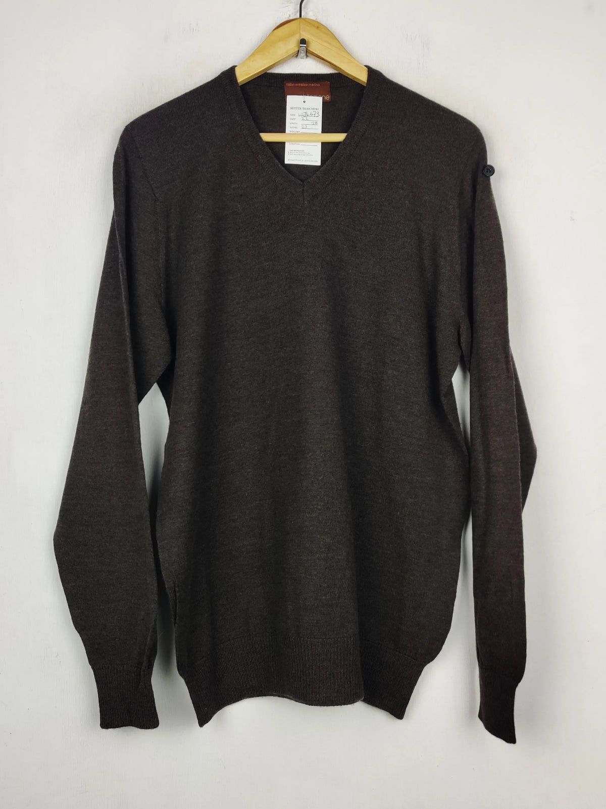 Buy online pre-used pre-loved 100% authentic & Original branded Collezione (WJS-673) available in Pakistan. Top international brands avilable.