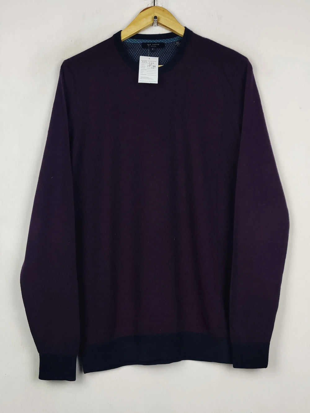 Buy online pre-used pre-loved 100% authentic & Original branded T.E.D B.A.K.E.R (WJS-765) available in Pakistan. Top international brands avilable.