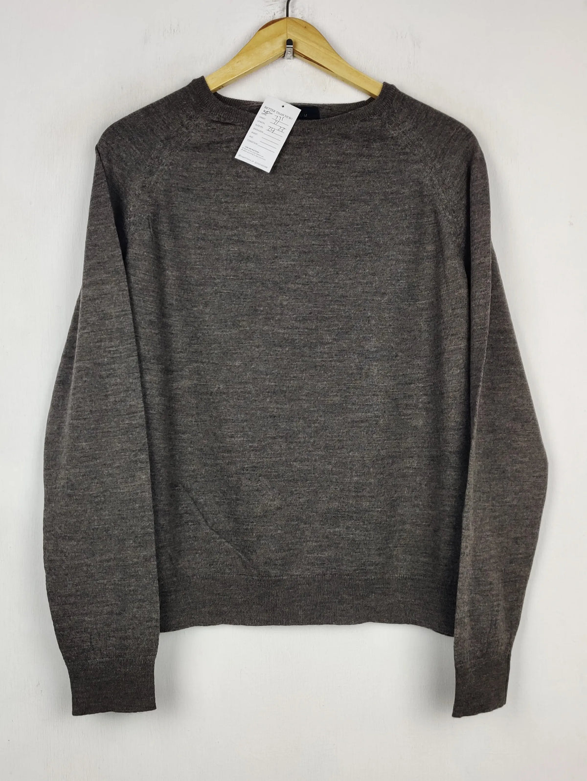 Buy online pre-used pre-loved 100% authentic & Original branded T.E.D B.A.K.E.R (WJS-771) available in Pakistan. Top international brands avilable.