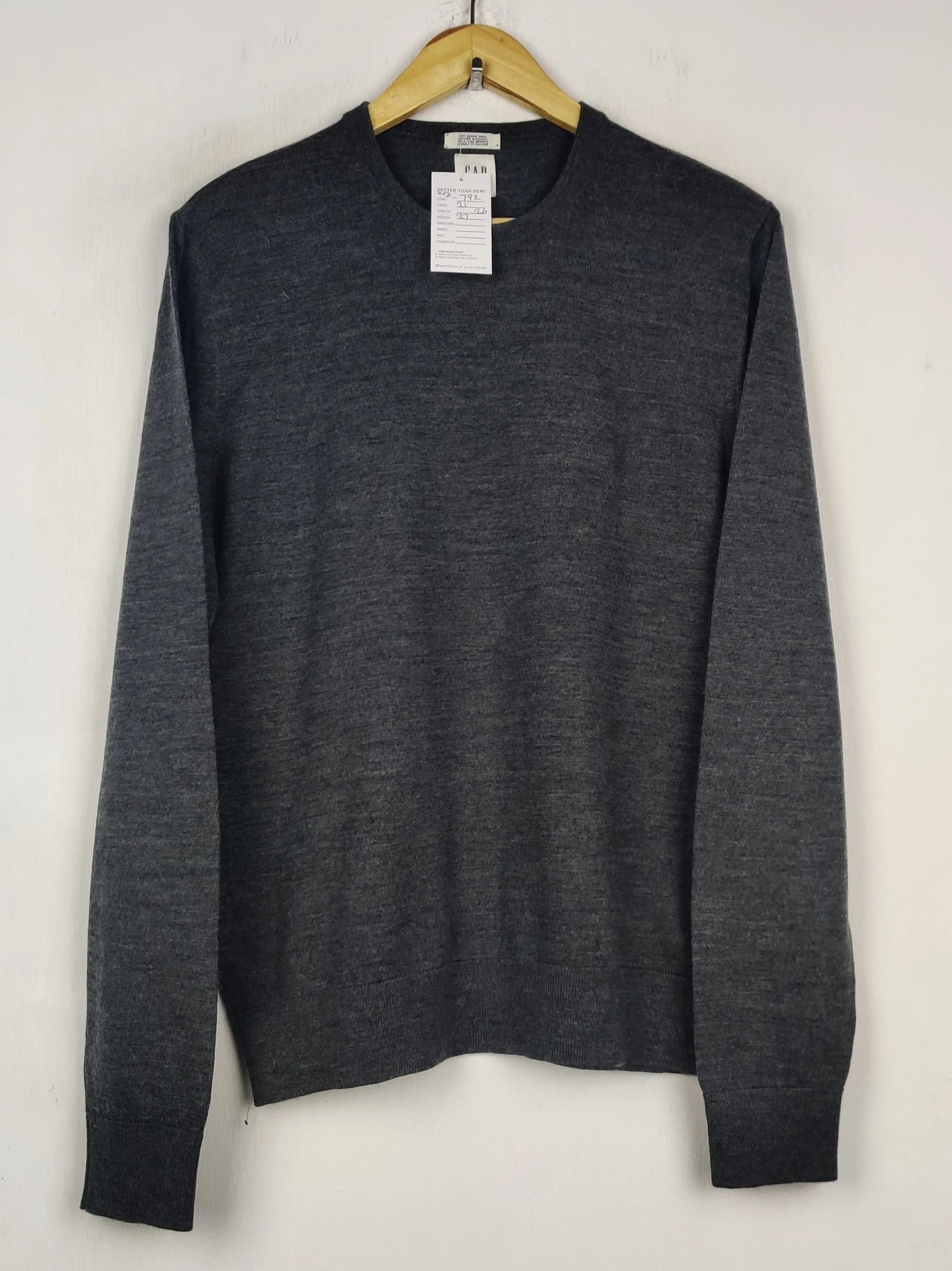 Buy online pre-used pre-loved 100% authentic & Original branded Gap (WJS-792) available in Pakistan. Top international brands avilable.
