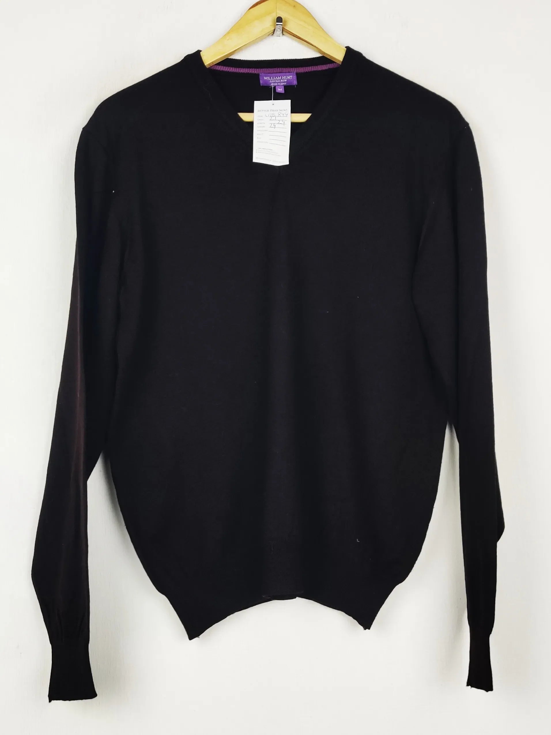 Buy online pre-used pre-loved 100% authentic & Original branded William Hunt (WJS-844) available in Pakistan. Top international brands avilable.
