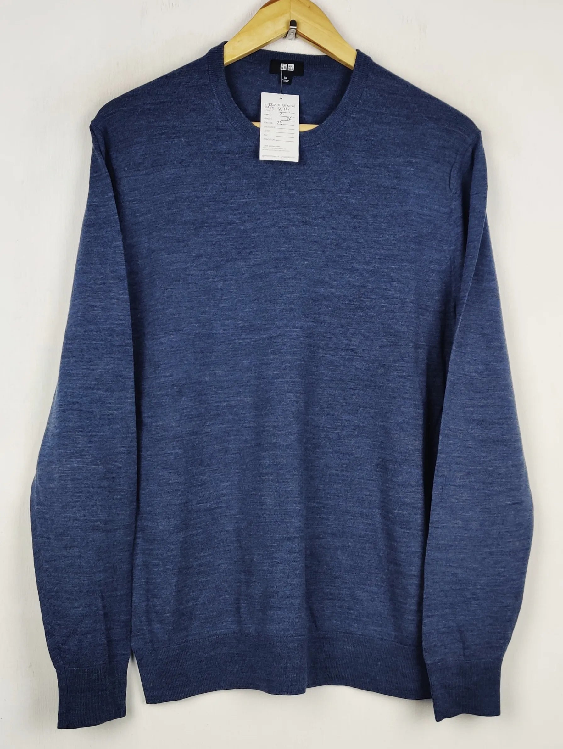 Buy online pre-used pre-loved 100% authentic & Original branded Uniqlo (WJS-874) available in Pakistan. Top international brands avilable.