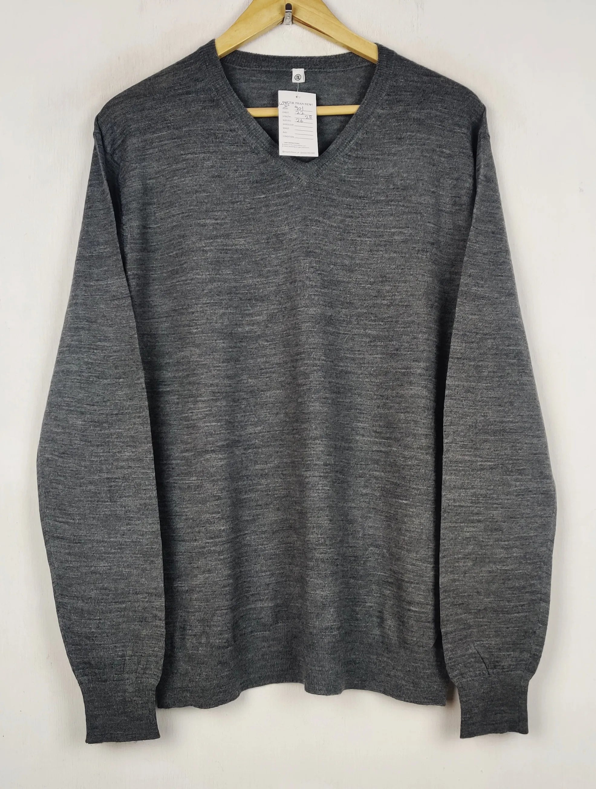 Buy online pre-used pre-loved 100% authentic & Original branded Unknown Brand (WJS-901) available in Pakistan. Top international brands avilable.