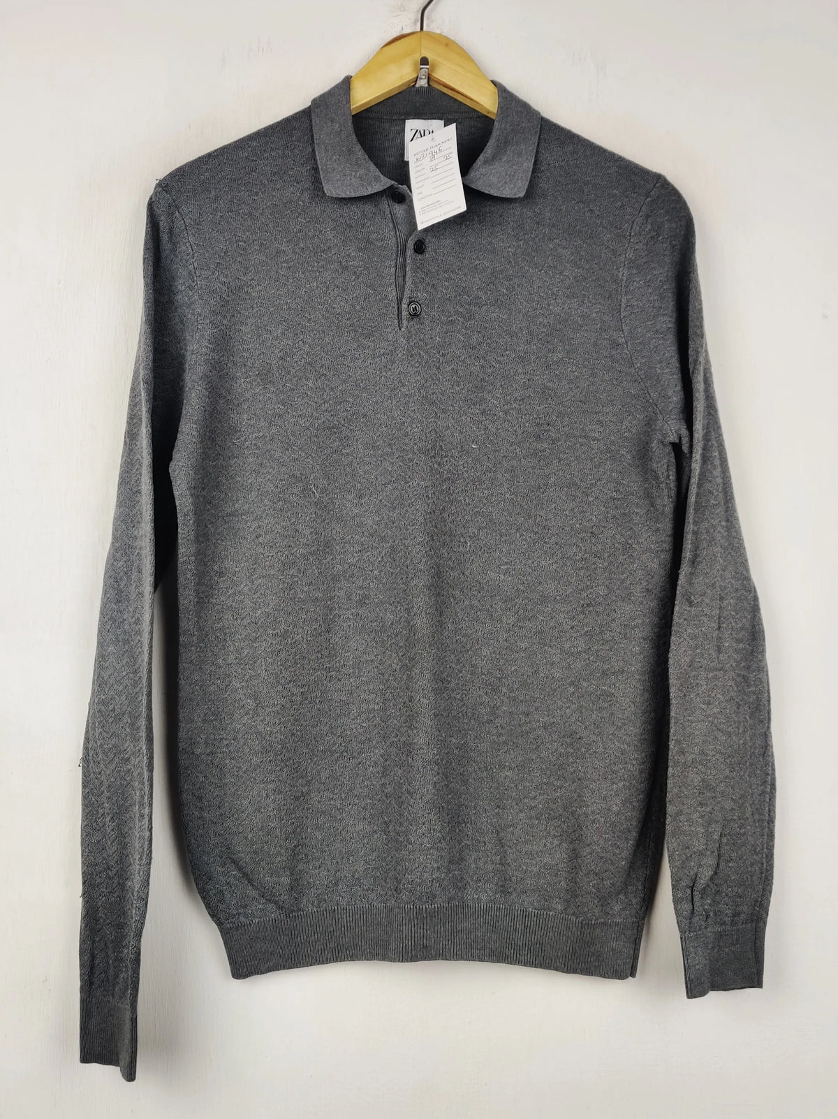 Buy online pre-used pre-loved 100% authentic & Original branded Zara (WJS-946) available in Pakistan. Top international brands avilable.